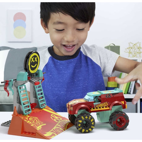 Demo Mega Hot Wheels firmy Mattel Derby Extreme