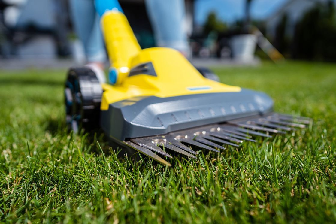 Produkty Gloria Finecut obejmują zasilanie wszystkich akumulatorów i ładowarkę