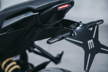 Kierunkowskaz Motoism Neo kierunkowskaz, światło pozycyjne w komplecie. adapter. neoCB650R