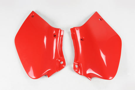 Plastikowe osłony boczne Ufo Osłony boczne Ufo Honda czerwone