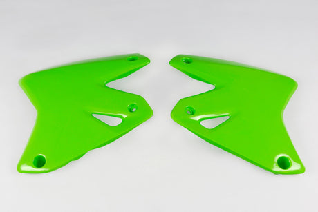 Osłona chłodnicy Ufo Plast Kühlerabdeckung UFO Kawasaki w kolorze zielonym
