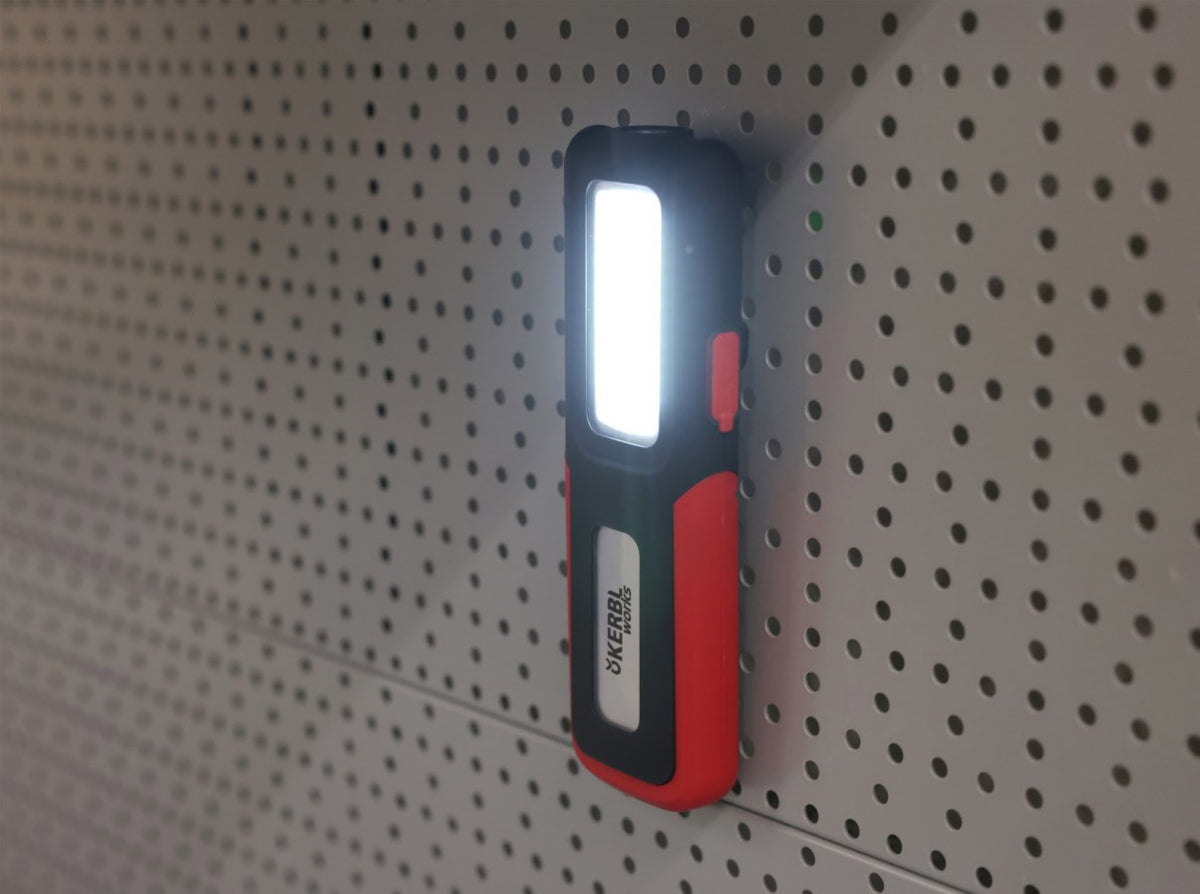 Produkty Latarka robocza LED z akumulatorem Workfire 350