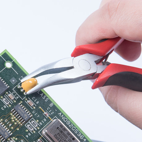 Produkty firmy Connex: szczypce igłowe, zakrzywione szczęki, 120 mm