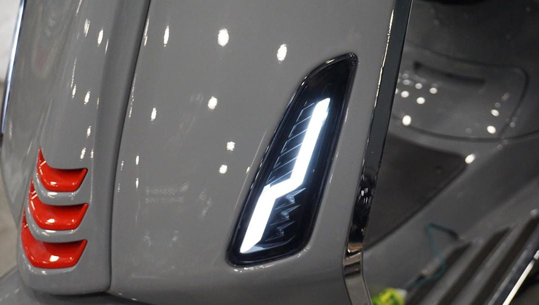 Surowy zestaw poziomu10 dla dymu LED | Vespa Sprint Primavera