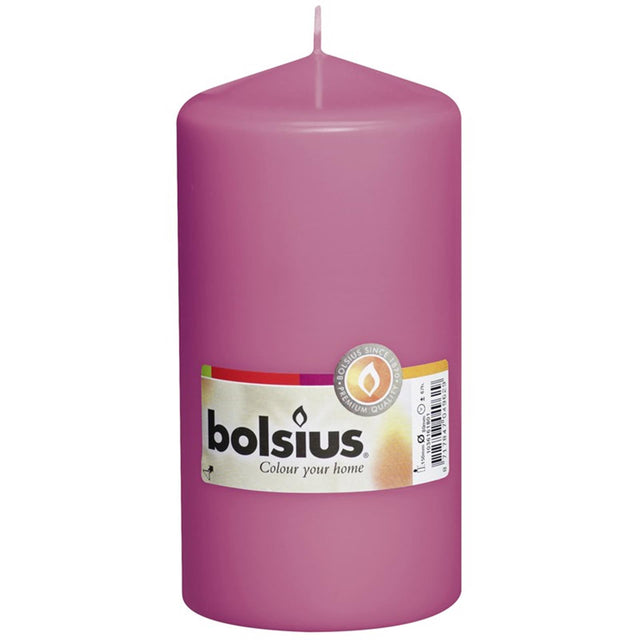 Świeca okrągła Bolsius 150 78 w kolorze fuksji