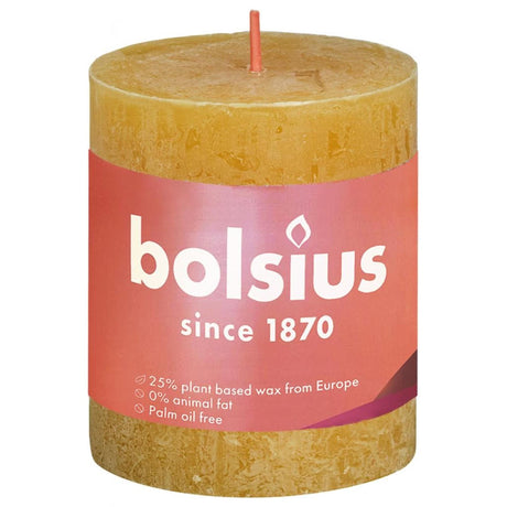 Rustykalna świeca okrągła Bolsius z kolekcji Shine 80 68 o strukturze plastra miodu w kolorze żółtym