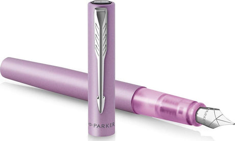 Pióro wieczne Parker Vector XL | metaliczny lakier liliowy na mosiądzu z chromowanymi detalami | stalówka średnia z niebieskim wkładem | pakowanie prezentów