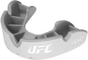 Opro ufc silver superior fit mouthguard - maat s