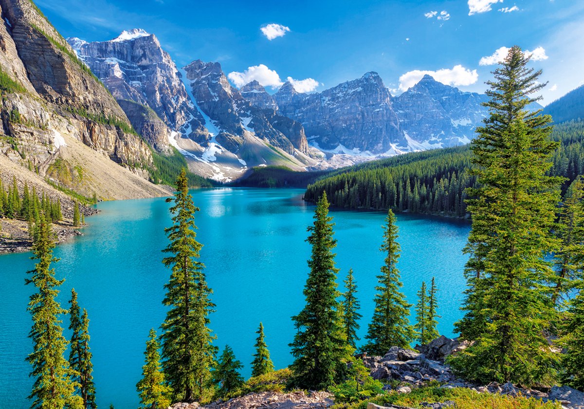 Puzzle Castorland Moraine Lake Canada - puzzle składające się z 500 elementów.
