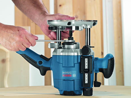 Bosch professional gof 1250 ce bovenfrees - 1250 watt