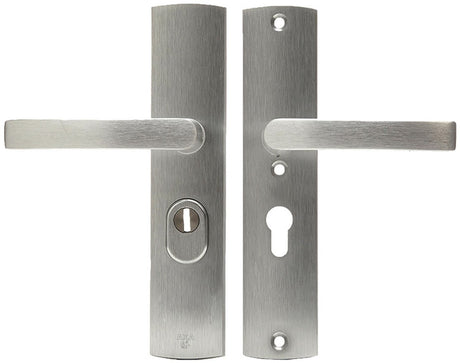 Axa veiligheidsbeslag (curve plus) aluminium geslepen: kruk-kruk (model blok) pc55 met kerntrekbeveiliging skg***