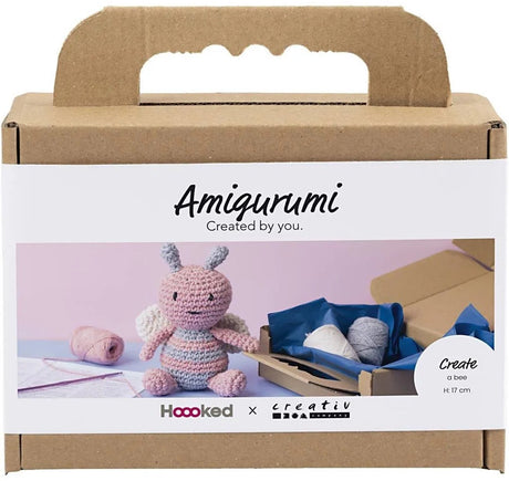 Firma Creativ https: www.cchobby.nl hobbyset-amigurumi-honeybee-pastelcolors-1-box
