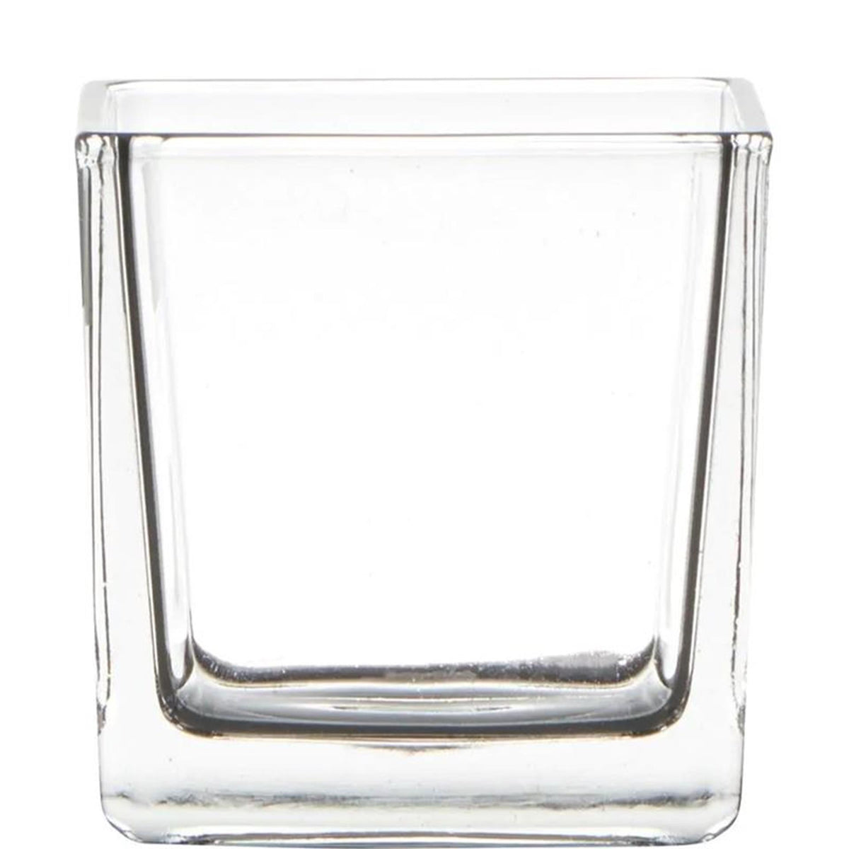 Szklany wazon sześcienny o wymiarach 8x8x8cm