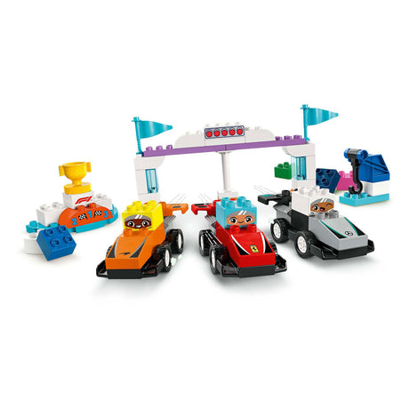 LEGO Duplo Town 10445 Samochody wyścigowe i kierowcy zespołu F1