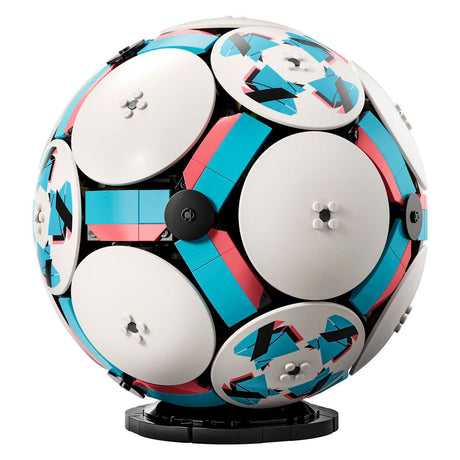 Lego Editions Football - zestaw do budowania wyświetlacza 3D z mini stadionem - prezent urodzinowy dla chłopców, dziewcząt i fanów piłki nożnej od 10 lat - 43019