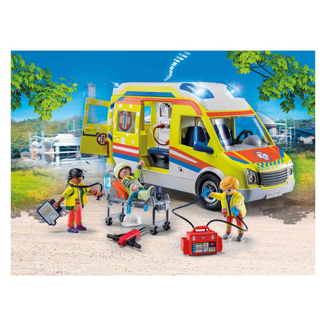 Playmobil City Life Ambulance z światłem i dźwiękiem 71202