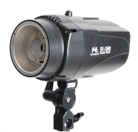 Lampa studyjna Falcon Eyes SS-150D