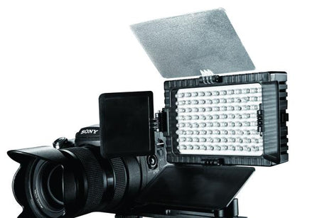 Zestaw lamp LED Falcon Eyes z możliwością ściemniania DV-96V-K1 na baterię