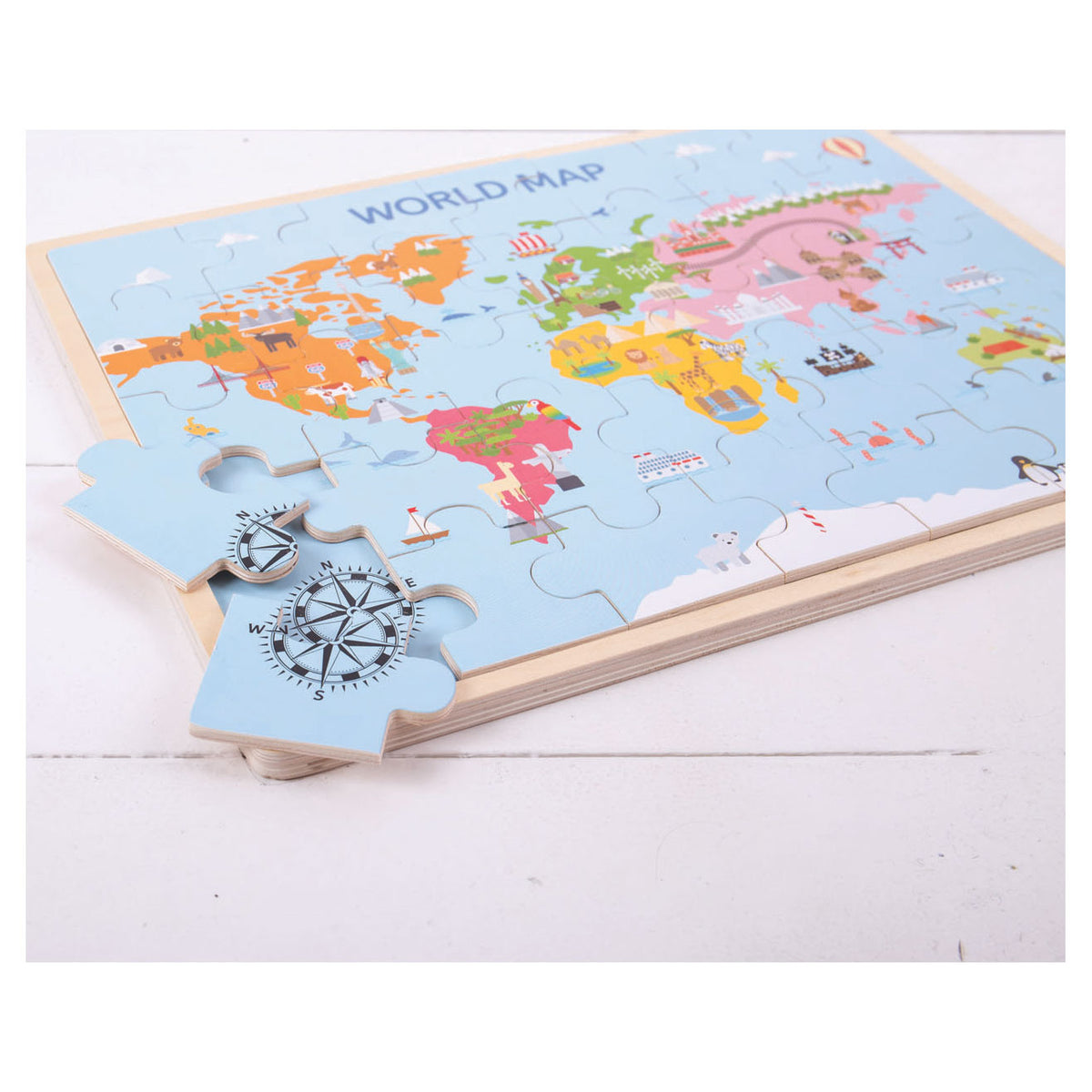 Puzzle z mapą świata firmy Bigjigs.
