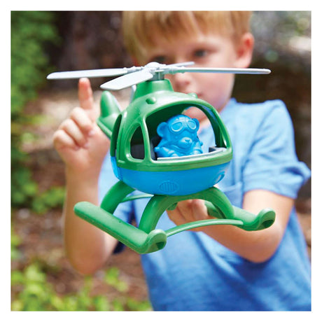 Zielone zabawki helikopter w kolorze zielonym