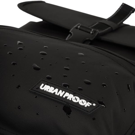 Urbanproof torba rowerowa cargo up recycle 20l czarna