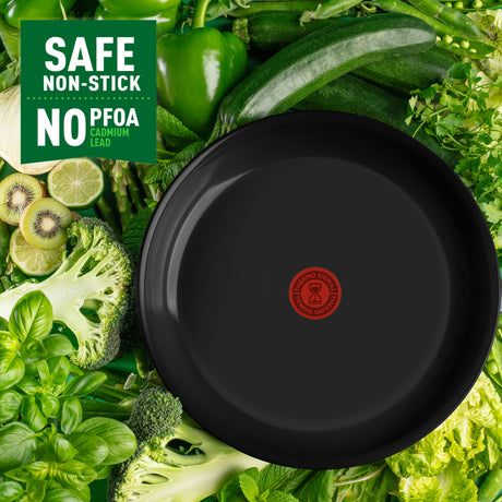 Naczynia Tefal Tefal Renew czarna patelnia 28 cm czarna