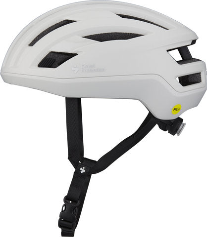Kask ochronny typu Sweet Fluxer Mips