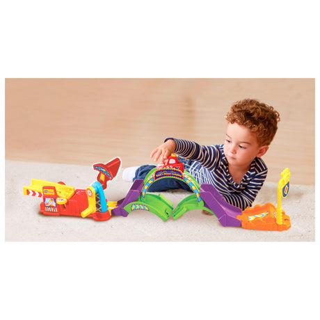 Vtech toot toot car - wyścigi kaskaderskie w pętli