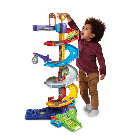 Vtech Toot Toot Cars Tornado Stunt Park - Tor wyścigowy z wieżą samochodową z samochodem kaskaderskim Sam - zachęca do odgrywania ról - prezent - od 1 do 5 lat