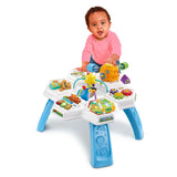 Vtech zajęty przy stole do gier