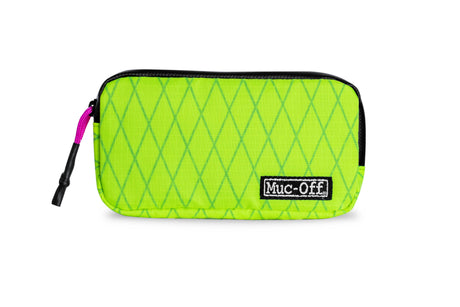 Etui przeciwdeszczowe Muc-off Essentials odblaskowe