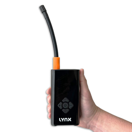 Przenośna minikompresorka z akumulatorową pompką Lynx e-blow 3