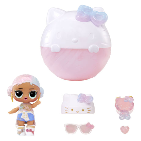 Kupa śmiechu. Niespodzianka uwielbia mini piłeczkę Hello Kitty