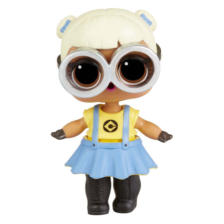 Kupa śmiechu. niespodzianka! Lol. niespodzianka uwielbia minionki