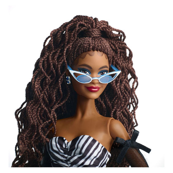 Lalka Mattel Barbie z okazji 65. urodzin w kolorze niebiesko-szafirowym
