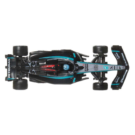 Kolekcjonerski samochodzik wyścigowy Hot Wheels Premium Metal Formuły 1 – George Russell Mercedes-Benz
