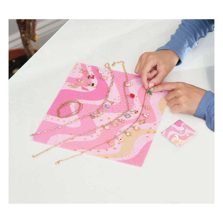 Urzeczywistnij to - tworzenie naszyjników z kompletem biżuterii