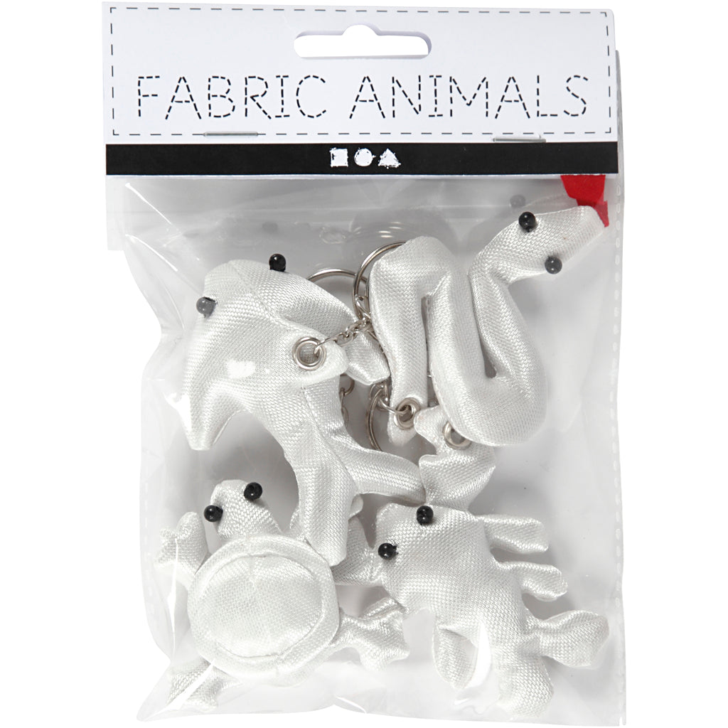 Firma Creativ https: www.cchobby.nl-textile-figures-with-breloczek-size-4-8-cm-white-4-piece-1-box