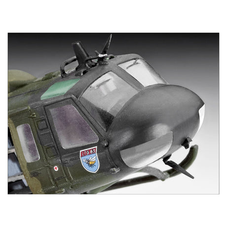 Revell zestaw do sklejania pojazdów wojskowych - 04444 bell uh-1d - plastik sar - 1:72 - modelarstwo