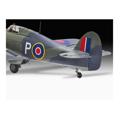 Model firmy Revell - hawker sea hurricane mk.iic 1:32 - 162 elementy.