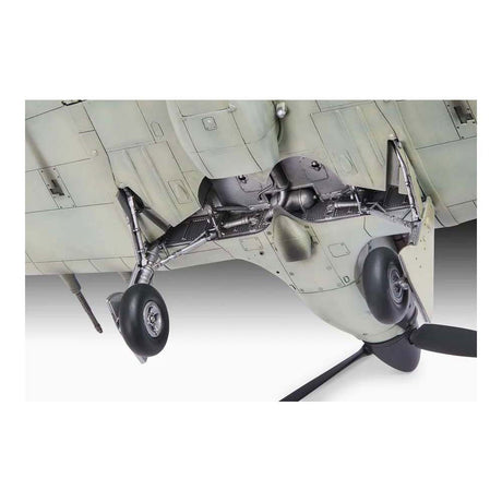 Model firmy Revell - hawker sea hurricane mk.iic 1:32 - 162 elementy.