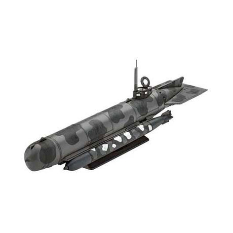 Model firmy Revell - niemiecki okręt podwodny typu molch 1:72 - 35 elementów.