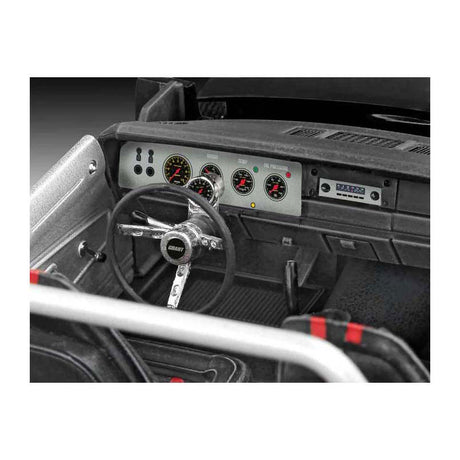 Zestaw do sklejania Revell Fast Furious - Dominics 1970 Dodge Charger 1:25 - 117szt.