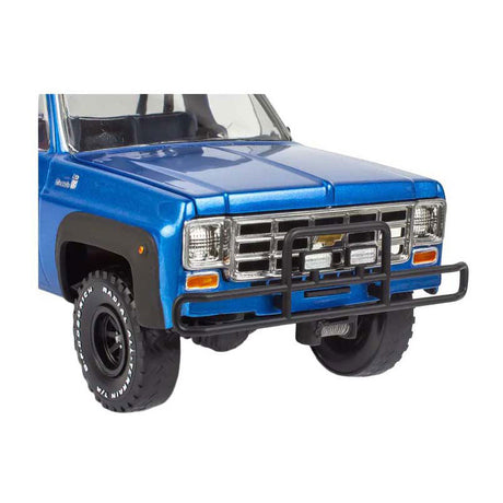 Zestaw modelarski firmy Revell - pickup chevy 4x4 z lat 78. z gokartem 1:25