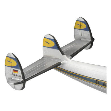 Zestaw do sklejania Revell Lockheed l.1049g Super Constellation Lufthansa 1:144 - 95szt.