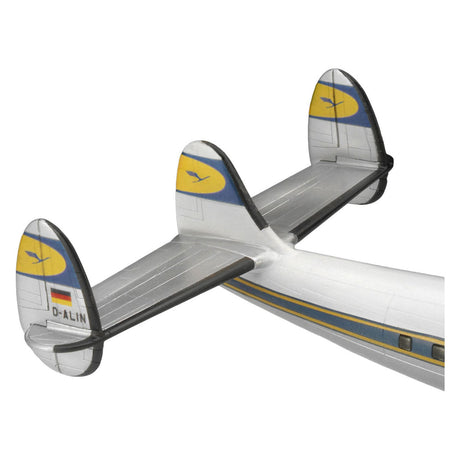 Zestaw do sklejania Revell Lockheed l.1049g Super Constellation Lufthansa 1:144 - 95szt.