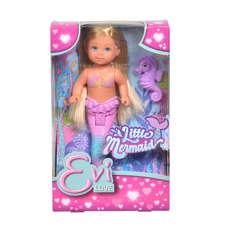 Evi uwielbia małą syrenkę