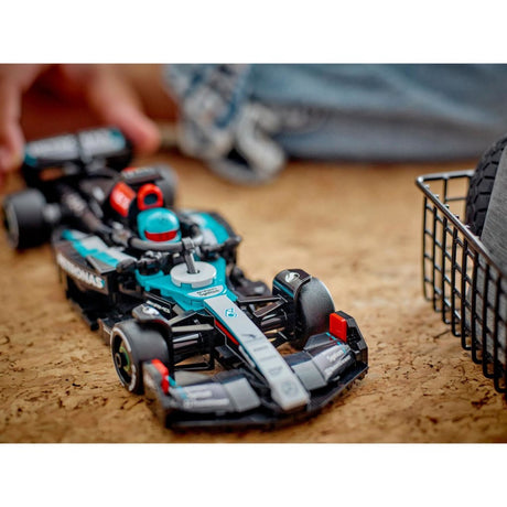 Lego Speed Champions 77244 Samochód wyścigowy Mercedes-AMG F1 W15