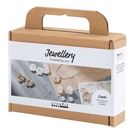 Firma Creativ https: www.cchobby.nl mini-hobbyzestaw-biżuterii-kolczyki-bransoletka-i-naszyjnik-z-kwiatkiem-design-beżowy-jasnobeżowy-beżowy-1-pudełko