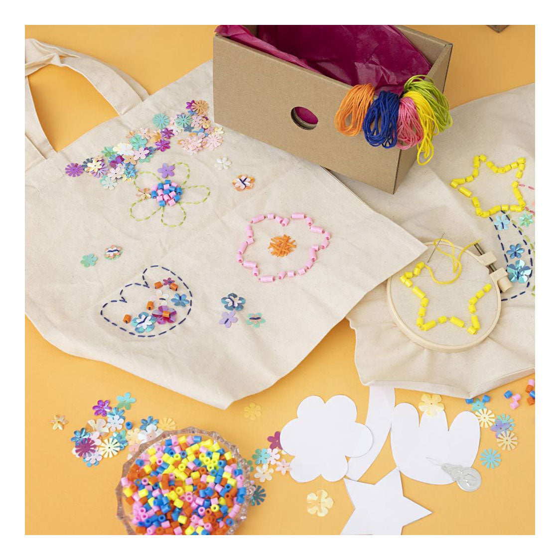 Firma Creativ https: www.cchobby.nl my-craft-station-textile-decoration-various-colors-1-box